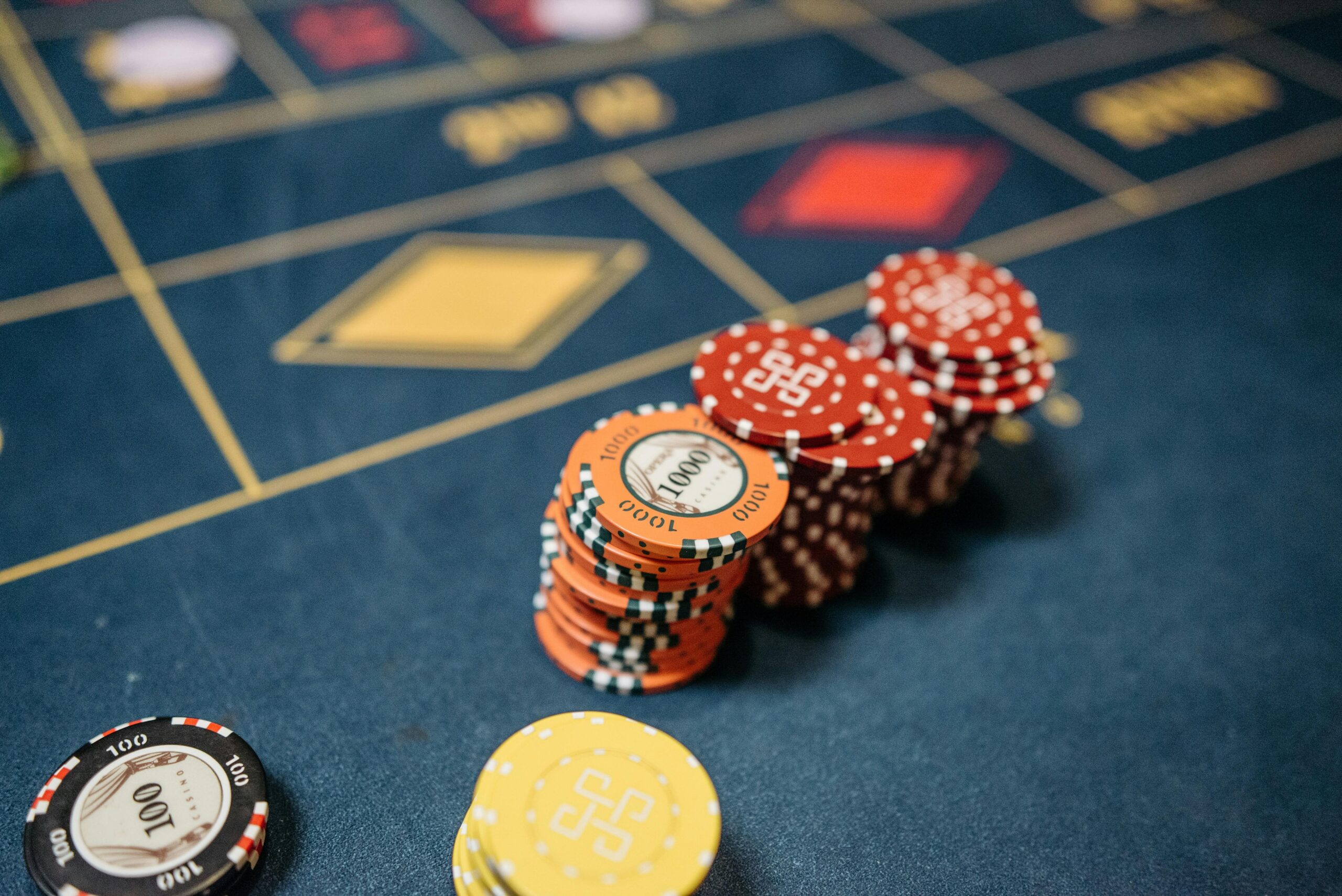 Veikkauksen monopoli päättyy: Kansainväliset kasinoyhtiöt saapuvat Suomeen